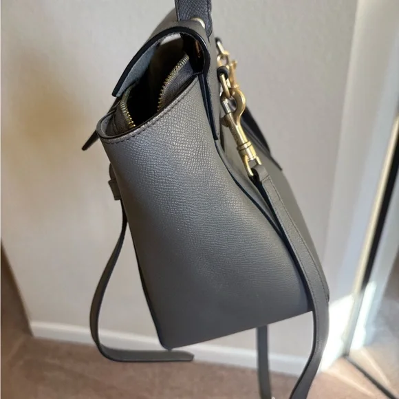 Elegant Gray Women's Handbag - Picture 9 of 13